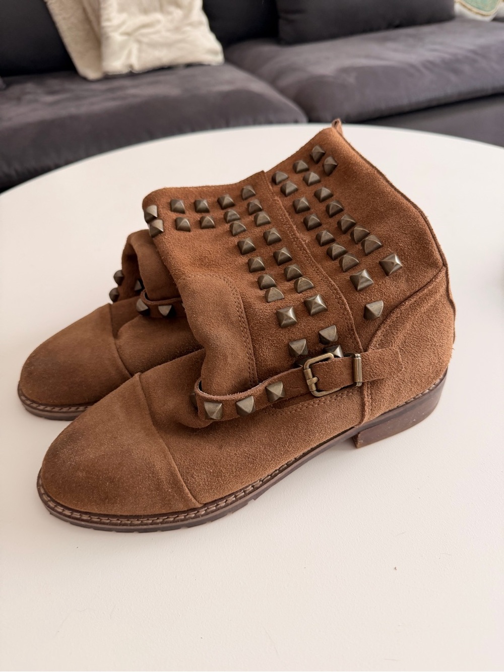 ZARA Vintage Studded Suede Leather Ankle Boots – Rare 2010 Collection